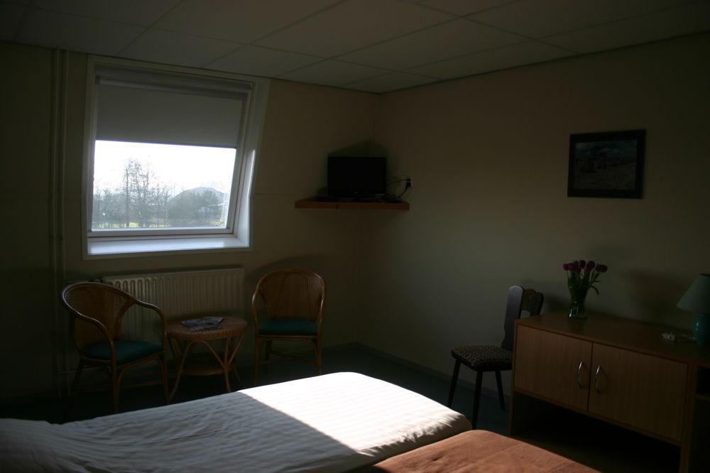 Hotel De Gentsche Poort Biervliet Esterno foto